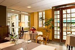 Hotel Du Commerce 2*